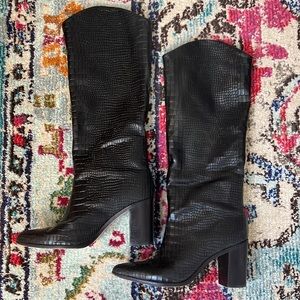 Super cute Schutz brand black boots